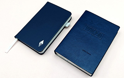Cuadernos personalizados al por mayor - Flexibilidad de personalización para journals en varios tamaños y colores