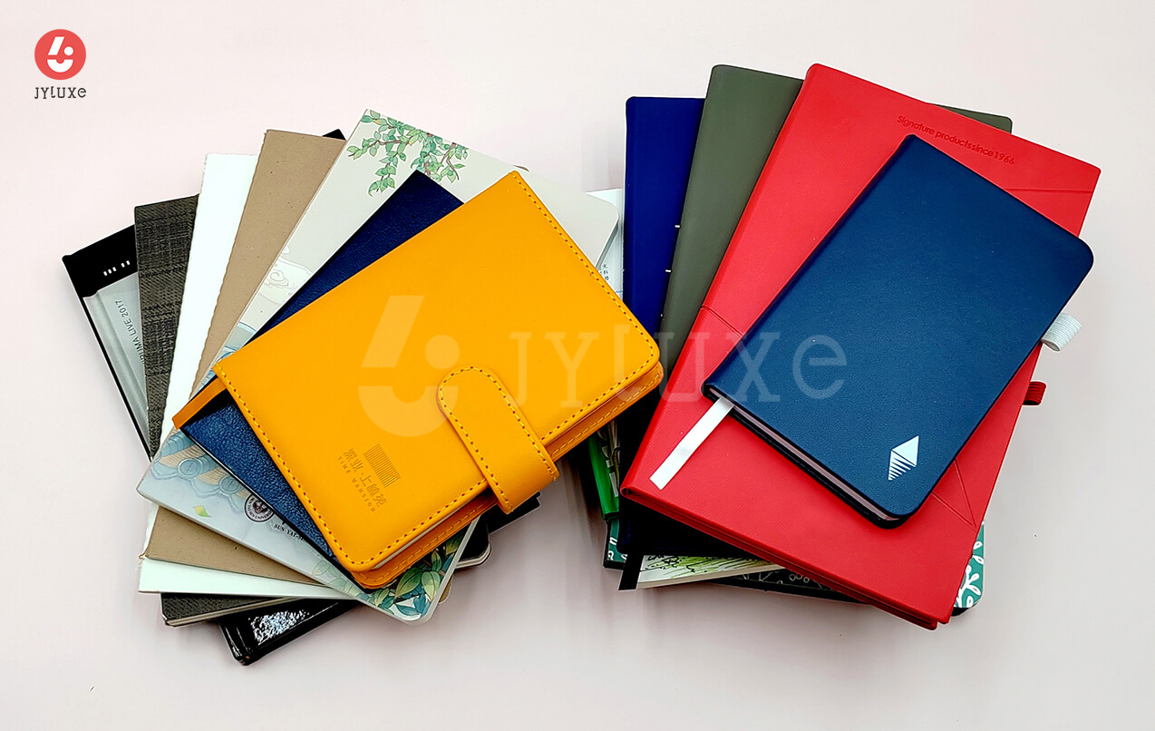 Anpassbarer Journal-Einband & A5-Notebookdruck - Luxuriös & Raffiniert
