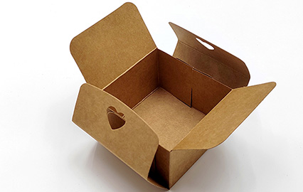 Eco-Friendly Candle Packaging Box Customization