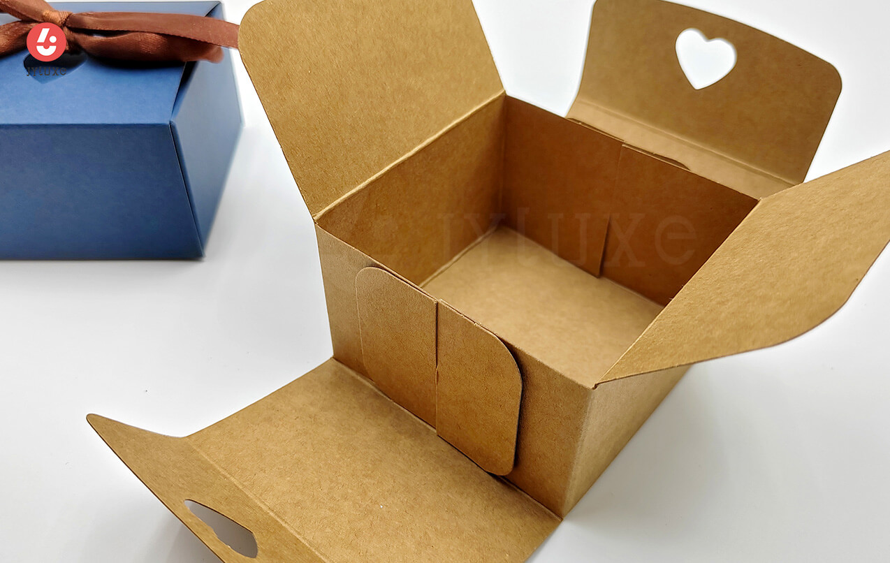 Eco-Friendly Candle Packaging Box Customization